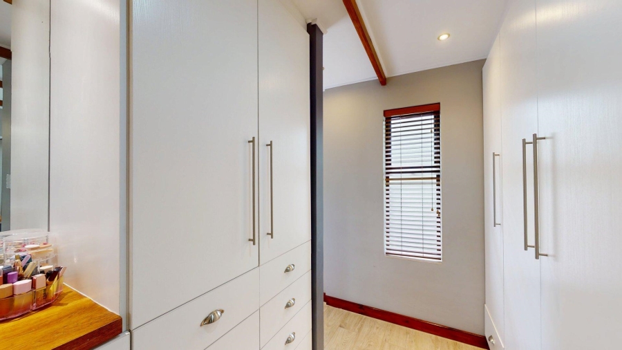 3 Bedroom Property for Sale in Newton Park Eastern Cape